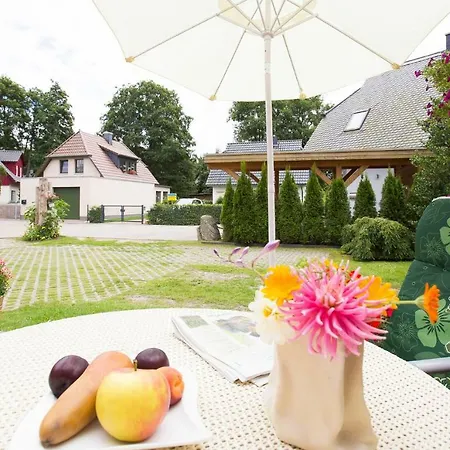 Sonnenblumenhaus Διαμέρισμα Prerow